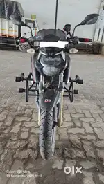 Apache RTR 200 4V for sale