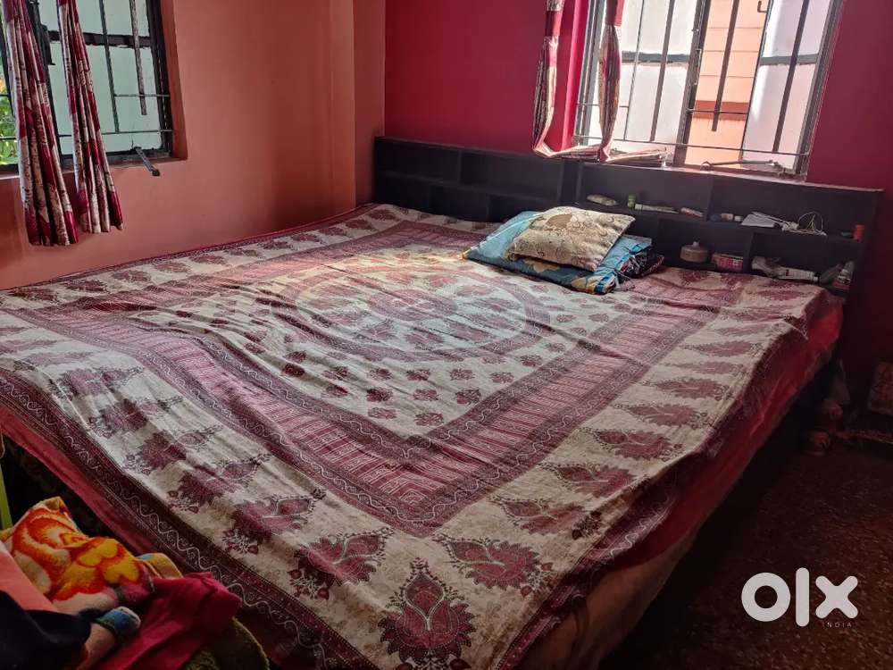 2 Single Bed at cheapest price