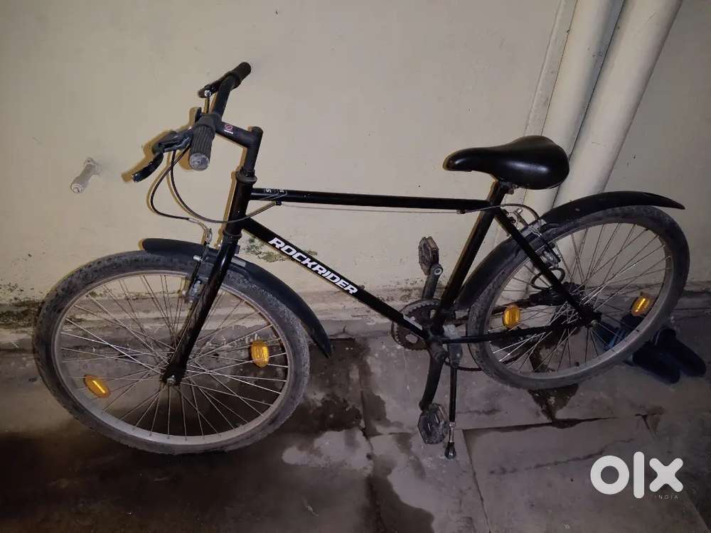 Decathlon cycle 1 year old model none usable