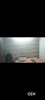 Need Roommate