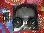 Boat Bluetooth headphones