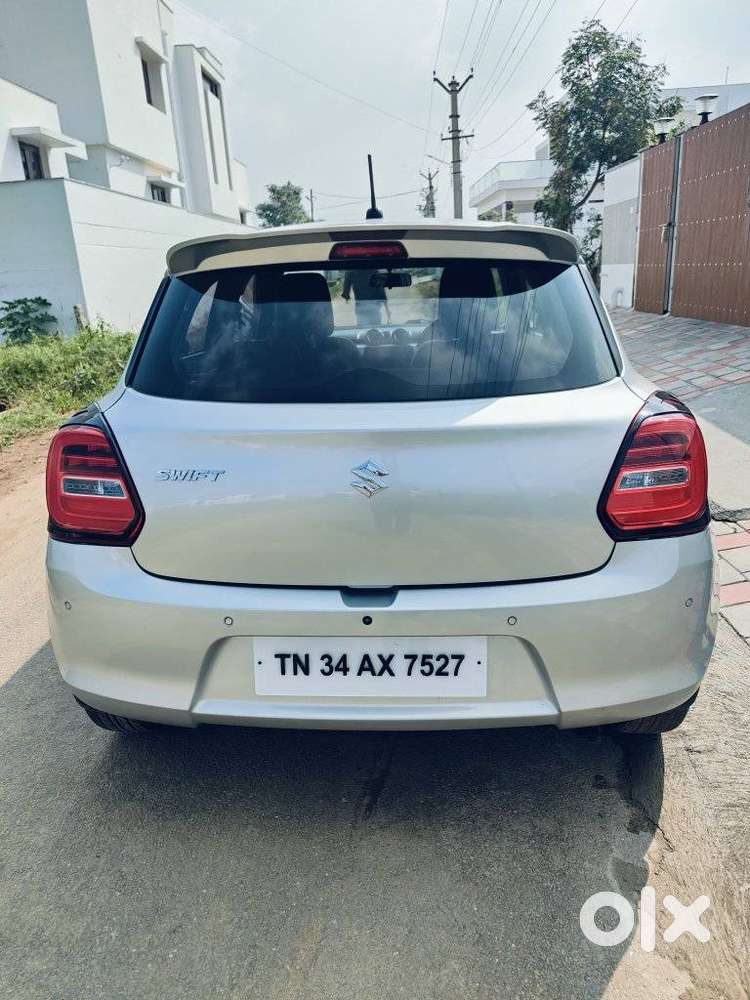 Maruti Suzuki Swift VXi + Manual, 2021, Petrol