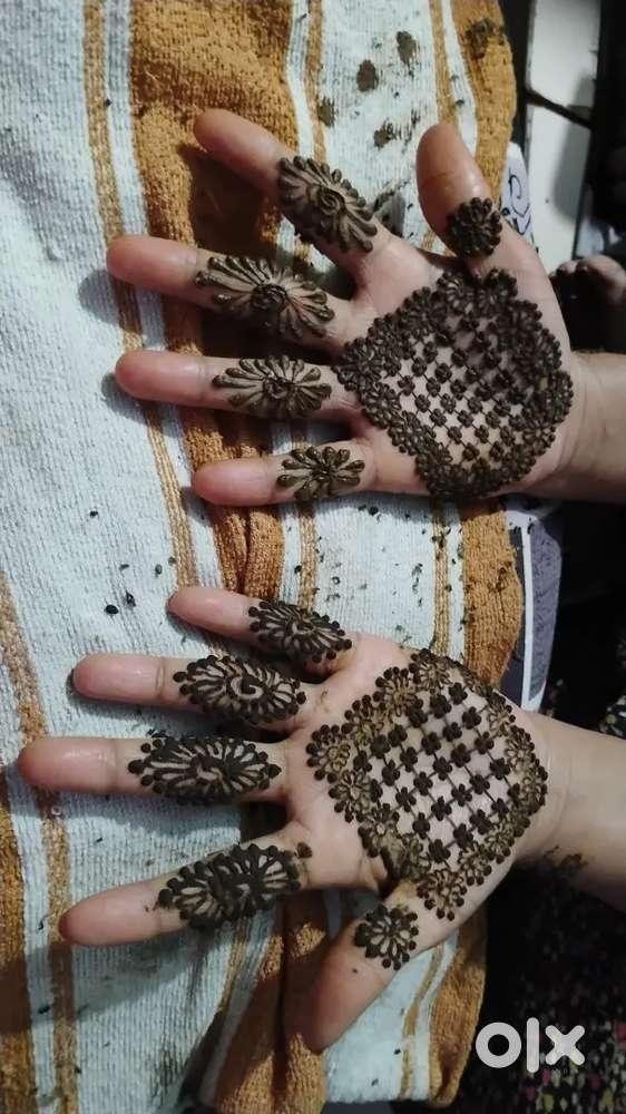 Mehandi artist
