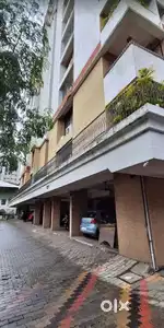 Skyline zircon , Panampillynagar - Fully Furnished - 1300sqft - 38k