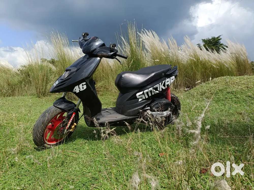 Aprilia sr150
