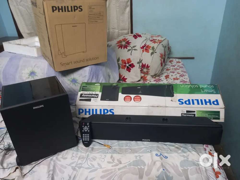 Philips harmony sound bar and sub woofer With Remote control