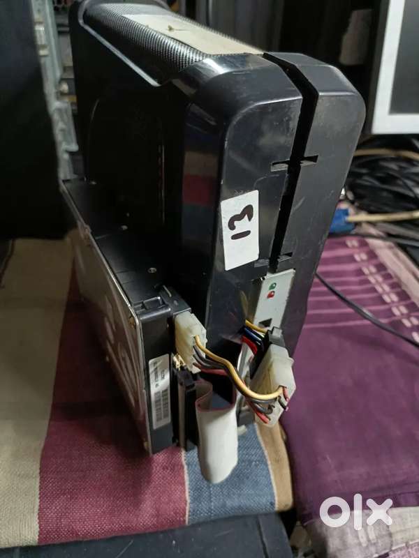 ANTIQUE Mini Win98 Running CPU