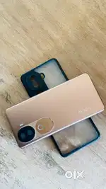 Vivo v40 e new condition 4 month old with bill and bix