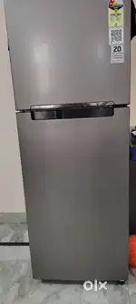 Whirlpool freeze 230 litter3 Month old use new freeze