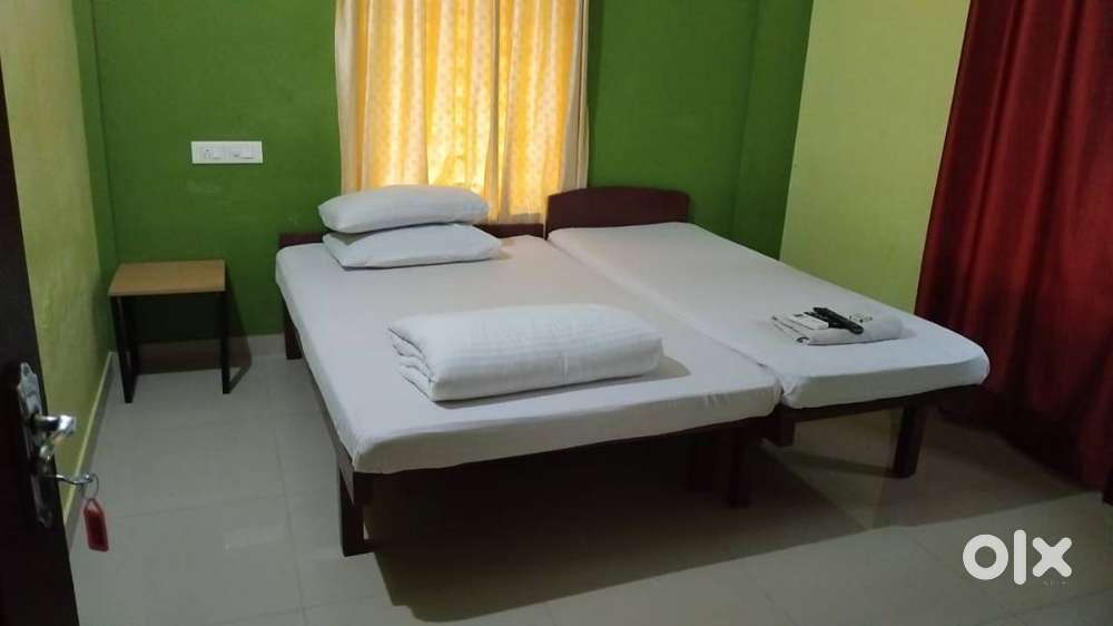FOR SHORT TERM MOTHLY RENT. FULLY FURNISHED 2BHK APPARTMENT.