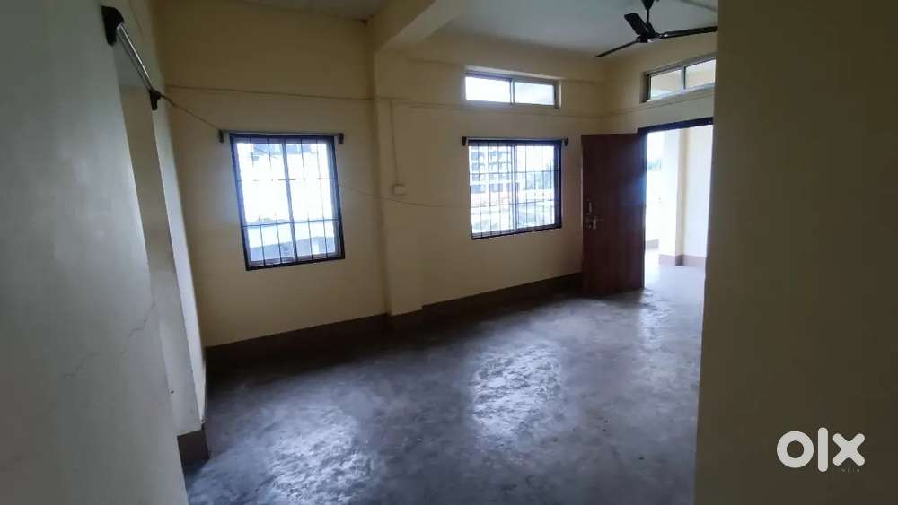 2 BHK with balcony for rent