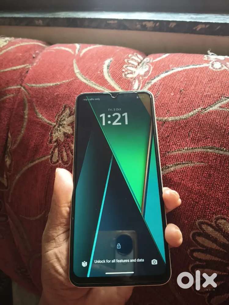 Poco c71 4gb ram 64 storge 4 month old phone