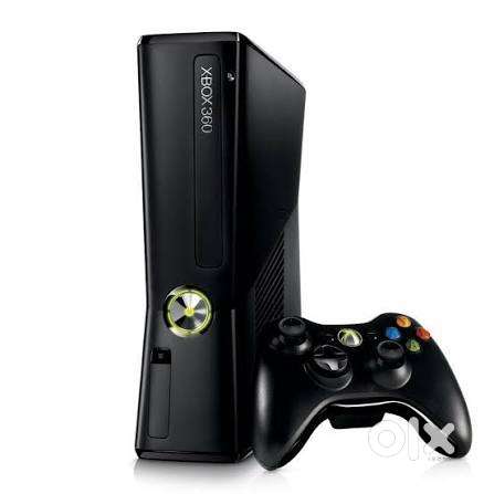 Xbox 360 slim with 2 controllers brand new condition