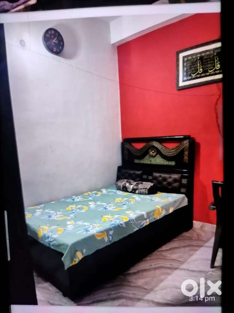 Single bed very good condition