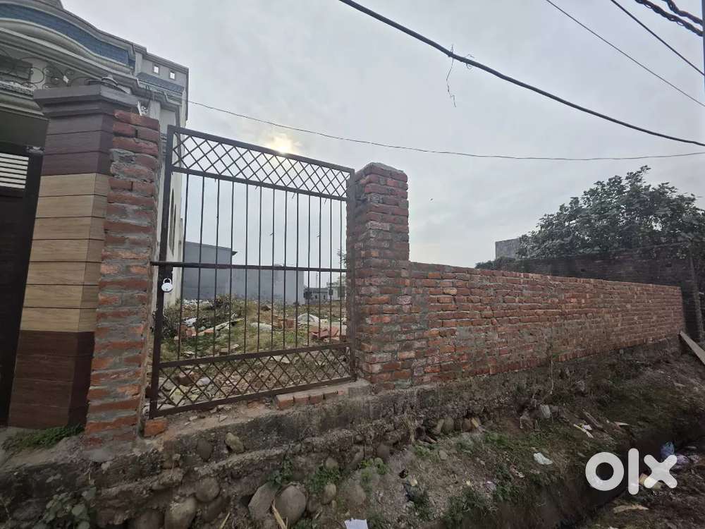 10 marla commercial plot