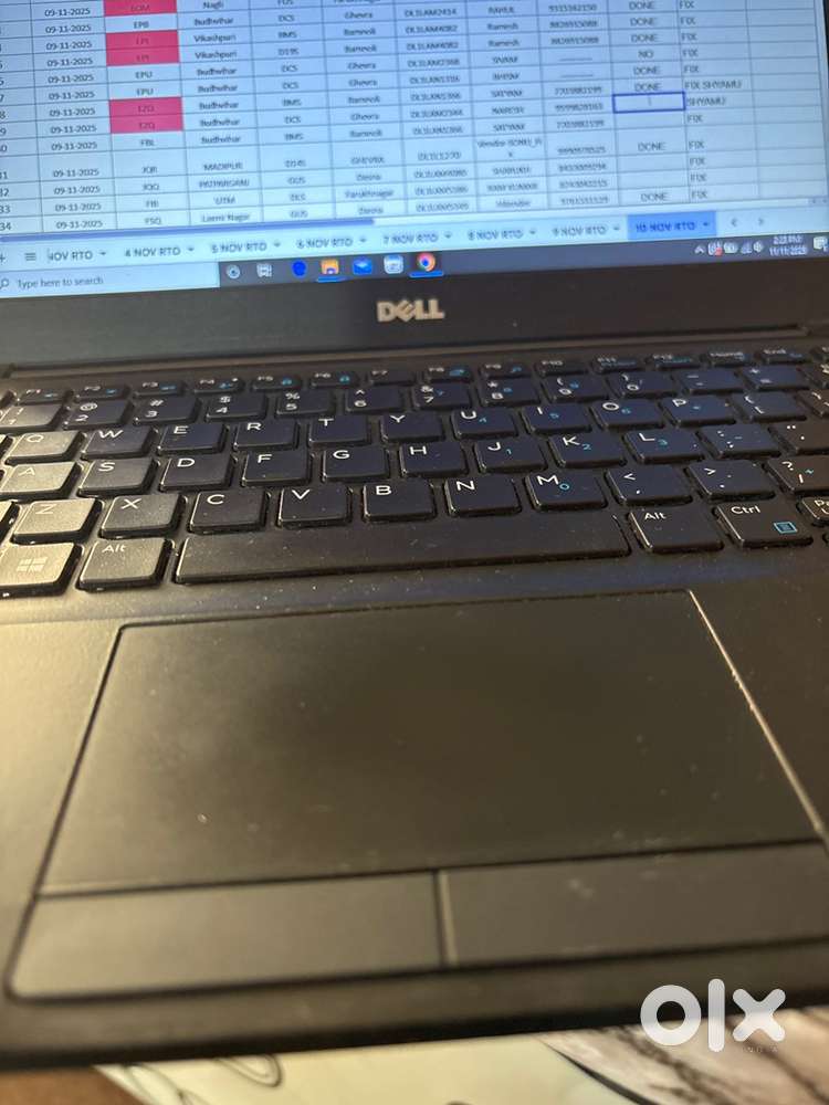 Prasnal asistent for girl