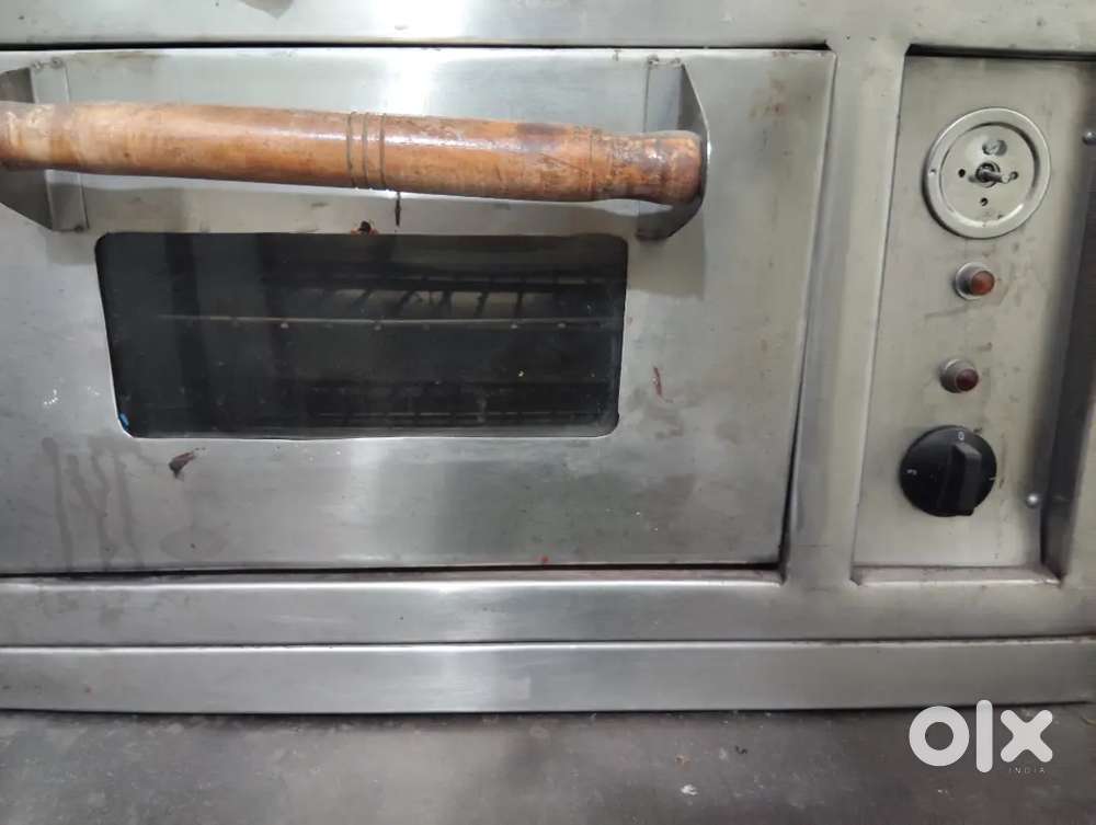 Pizza oven