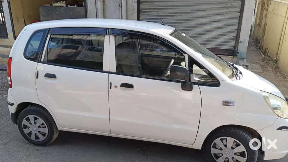 Maruti Suzuki Zen Estilo 2010