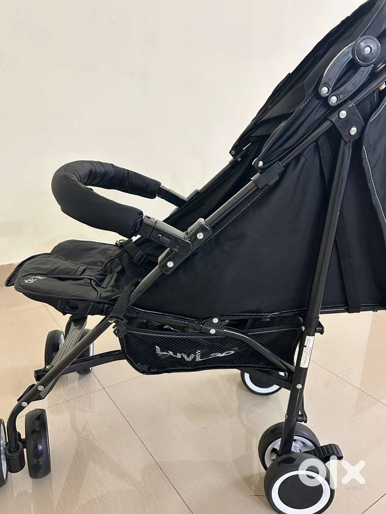 Luvlap Stroller