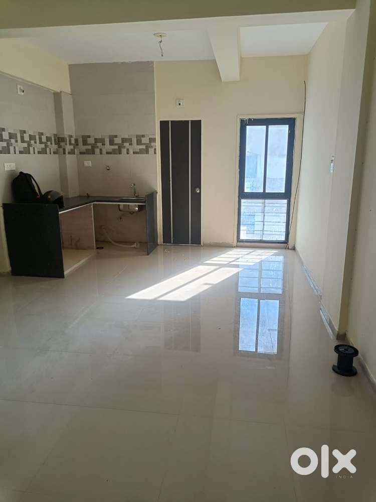 flat fo rent in vadsar