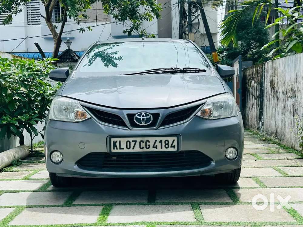 Toyota Etios Liva 2016