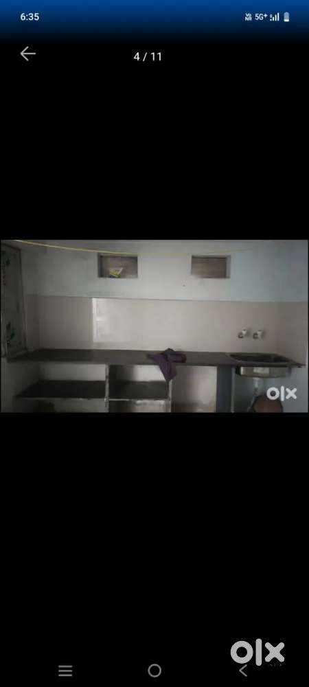 Rent room in  low pirces