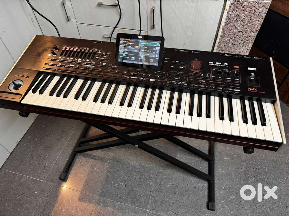 KORG PA4X KEYBOARD 61 Keys New Brand Condition