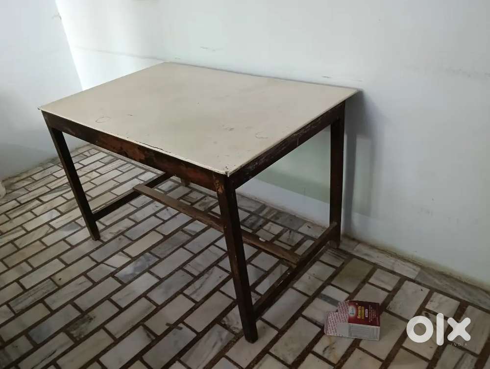 A one condition study table