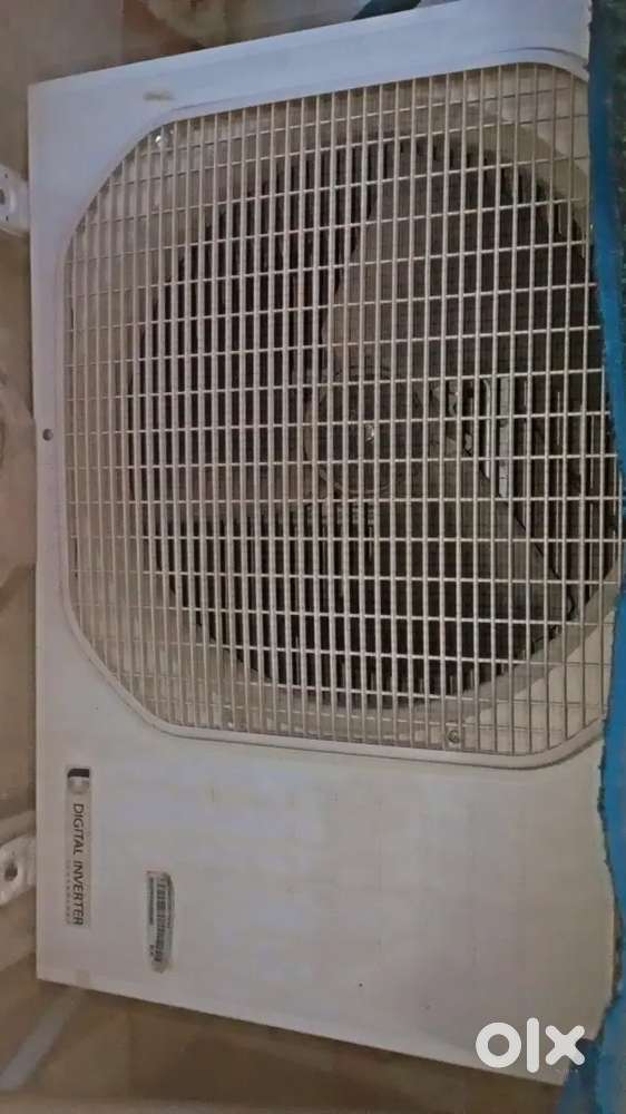 Samsung A/C in Good condition