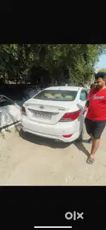 Hyundai Fluidic Verna 2011 Petrol 24000 Km Driven