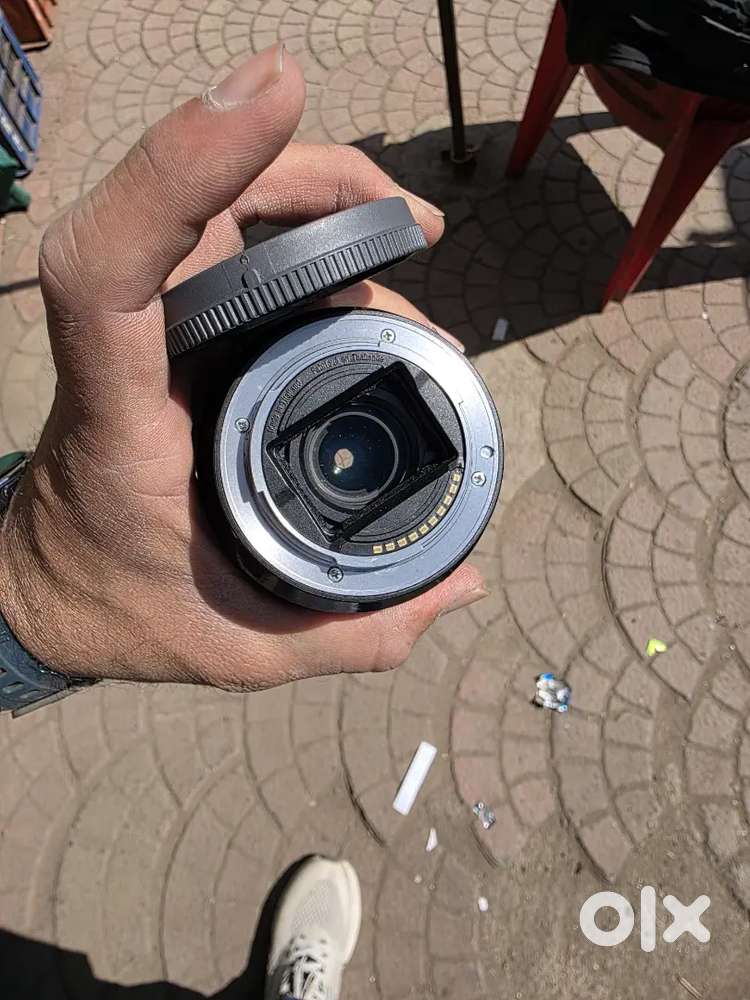 Sony Full Frem ZEISS Lens  4/24-70