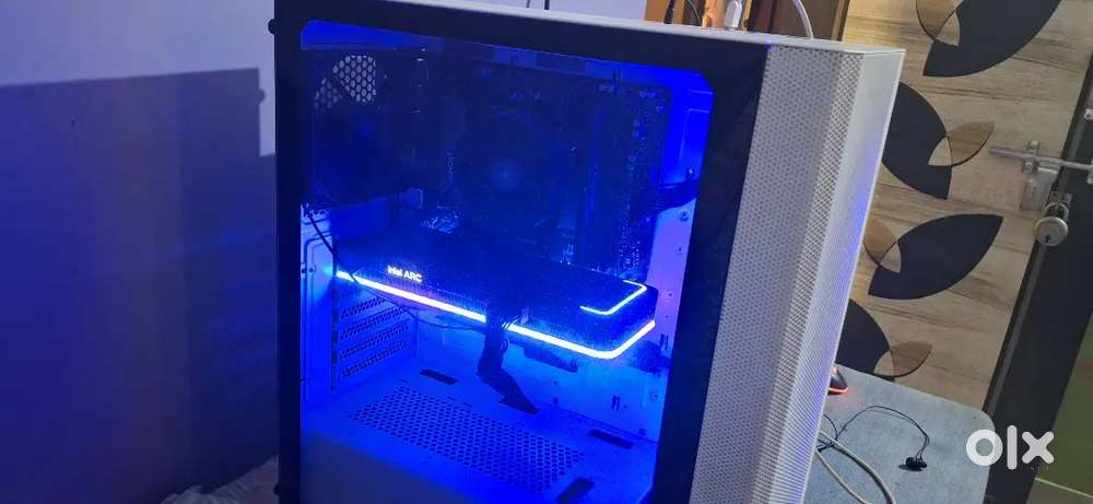 Ryzen 5 7600 + Arc A770 Gaming PC - Barely Used, Great Condition