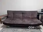 Sofa cumbed, three seater