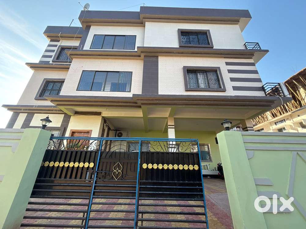 A newly completed(Aug 2025) G+2 building ready to use for rent.