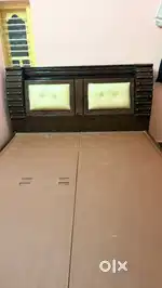 Bed  Queen size