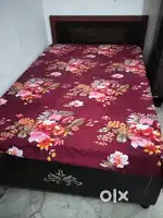 Diwan box bed 4000 almeera 4000