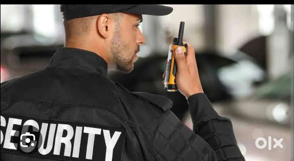 Security Guard Lady and gents