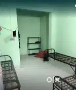 Single room available on rent