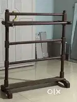 Clothing stand