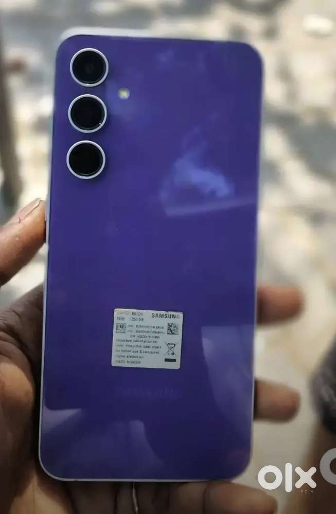 Samsung S23FE 5G (8Gb/256Gb)..Neat Condition