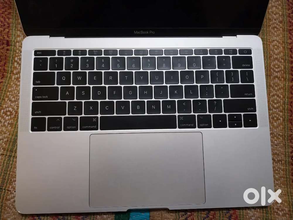 Apple Macbook Pro Thunderbolt port 3