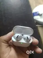 Apple AirPods 4