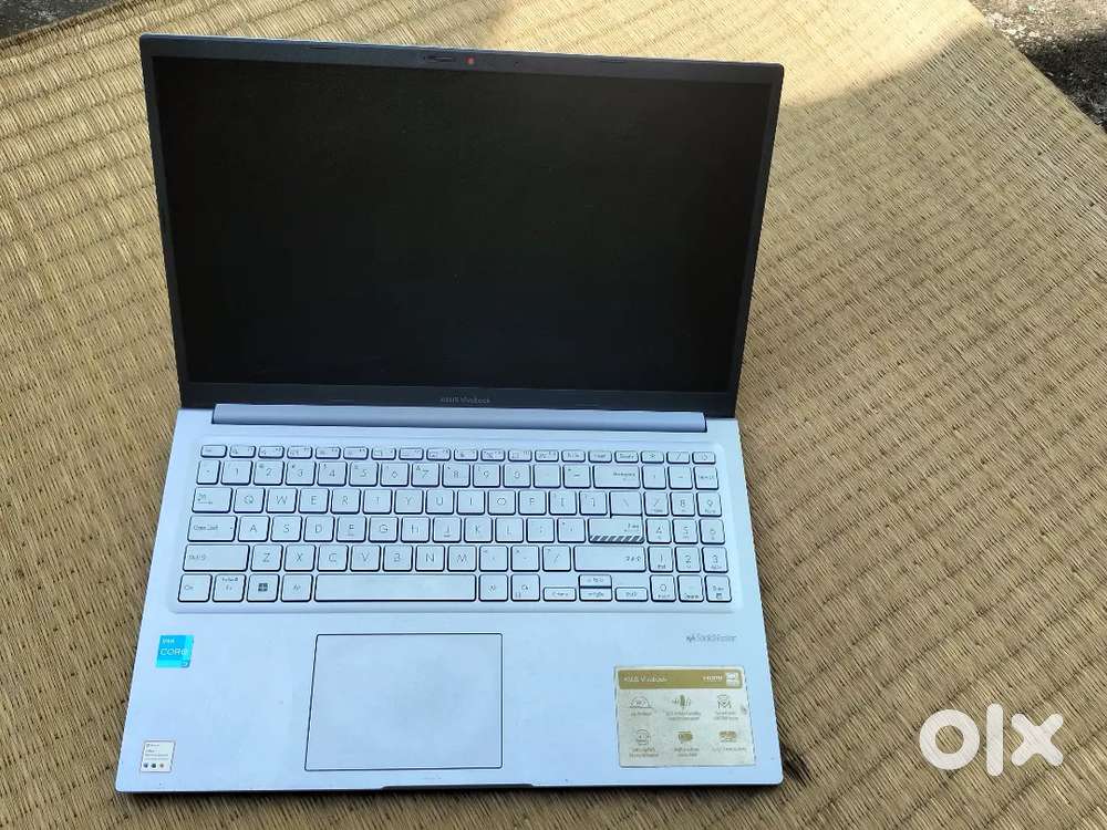 Asus vivo book 15. 1220p processor.