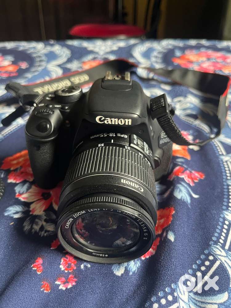 DSLR Camera Canon 600D