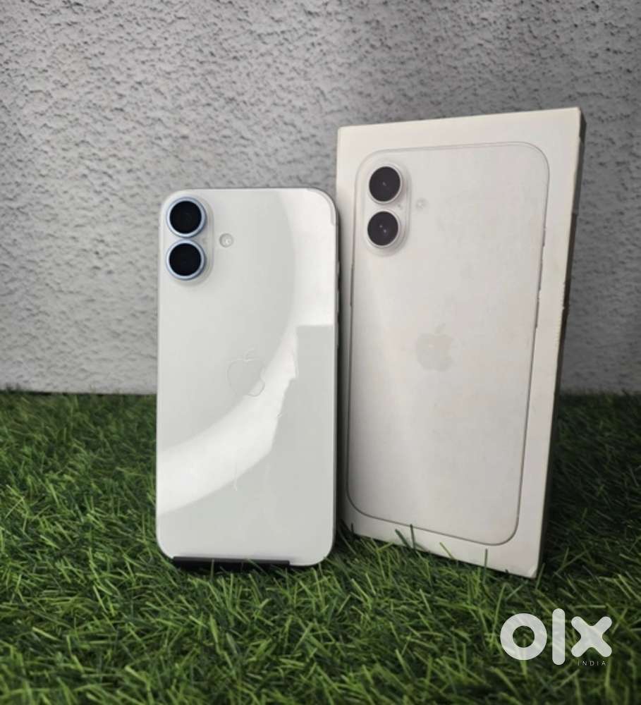 iPhone 16 Plus, 128GB, White color.