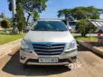 Toyota Innova 2015