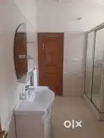 Independent 8 marla triple storey kothi sector 40 Chandigarh