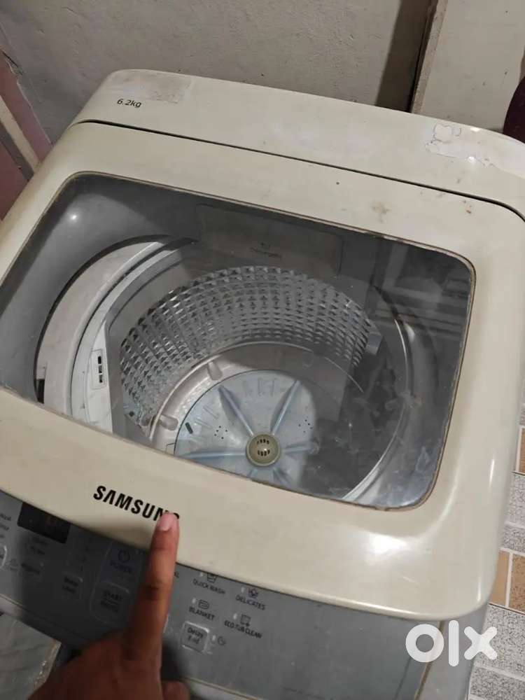 Samsung fully automatic washing machine available for sale.