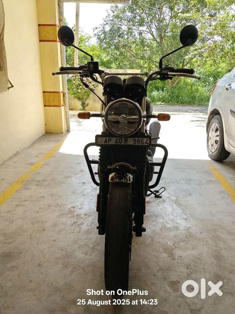 Interceptor 650 Black Ray, 2023 model, used very less