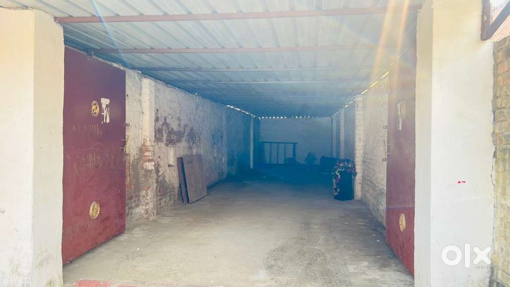 Lalganj market urgent sale